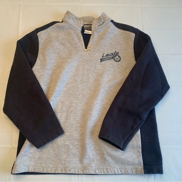 🏒Roots Official NHL Toronto  Maple Leafs 1/4 Zip Sweater Women’s Size Medium🏒 - Picture 6 of 11
